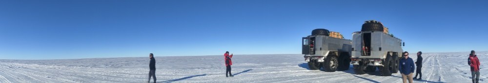 Поход на «Бурлаках» в бескрайней снежной пустыне